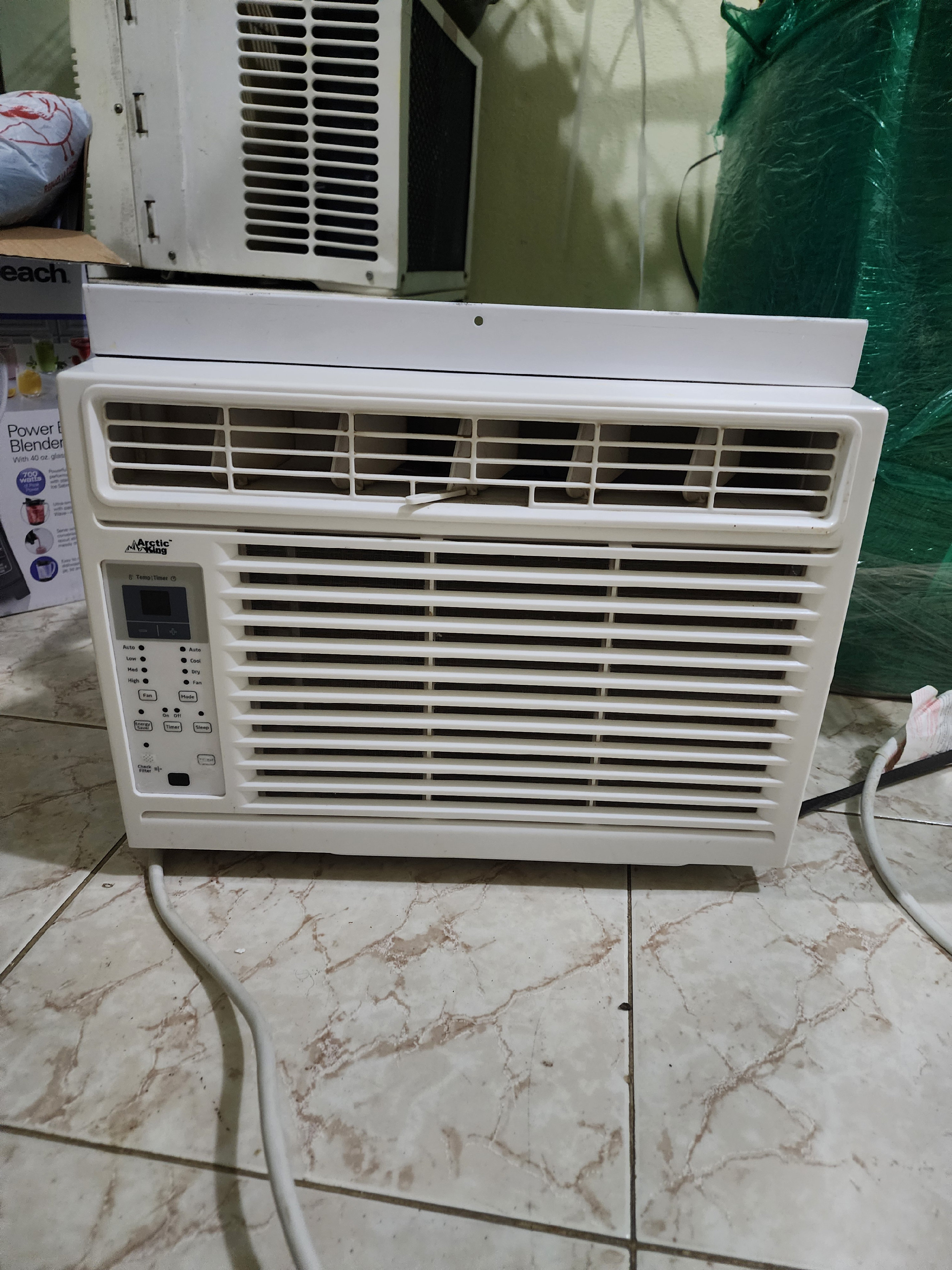 aires acondicionados y abanicos - Aires acondicionados de ventana 110v 