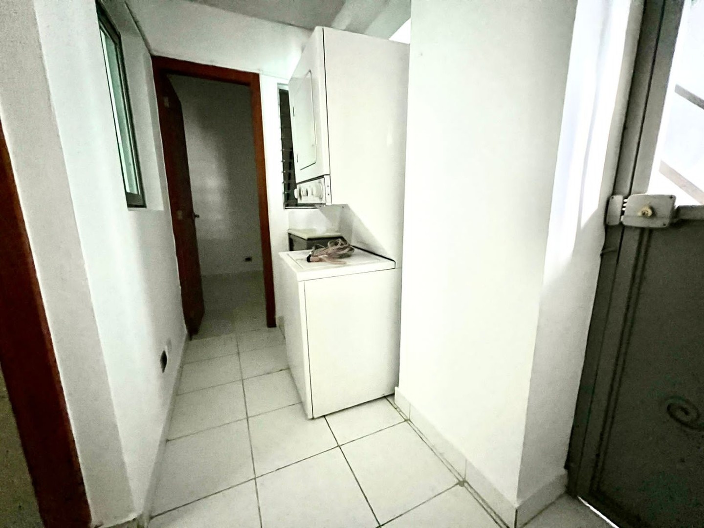 apartamentos - 📍Ensanche Naco
Aquilo Apartamento Vacio en Torre Moderna
 US$1,300  3
