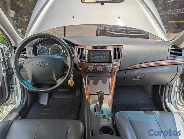 carros - HYUNDAI N20 2014...EN CONDICIONES 425mil 12