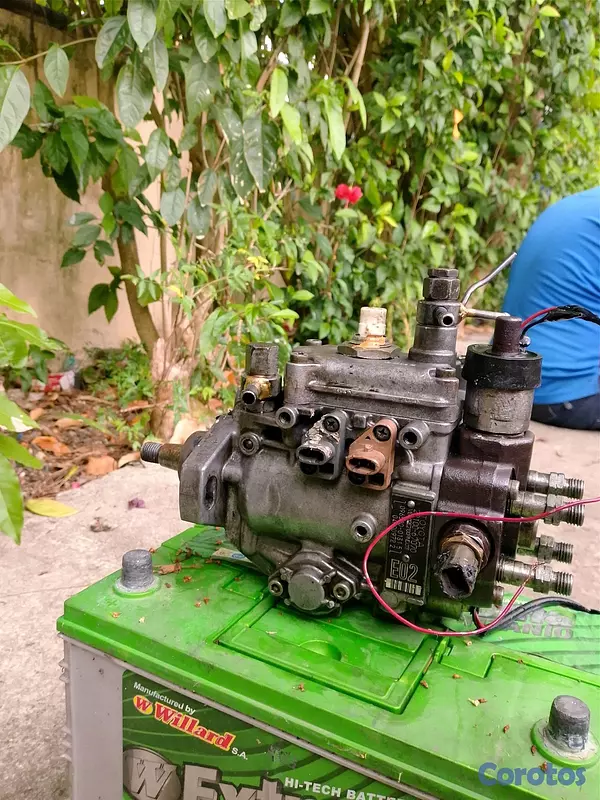 repuestos - bomba inyectora de Toyota prado 2003 4