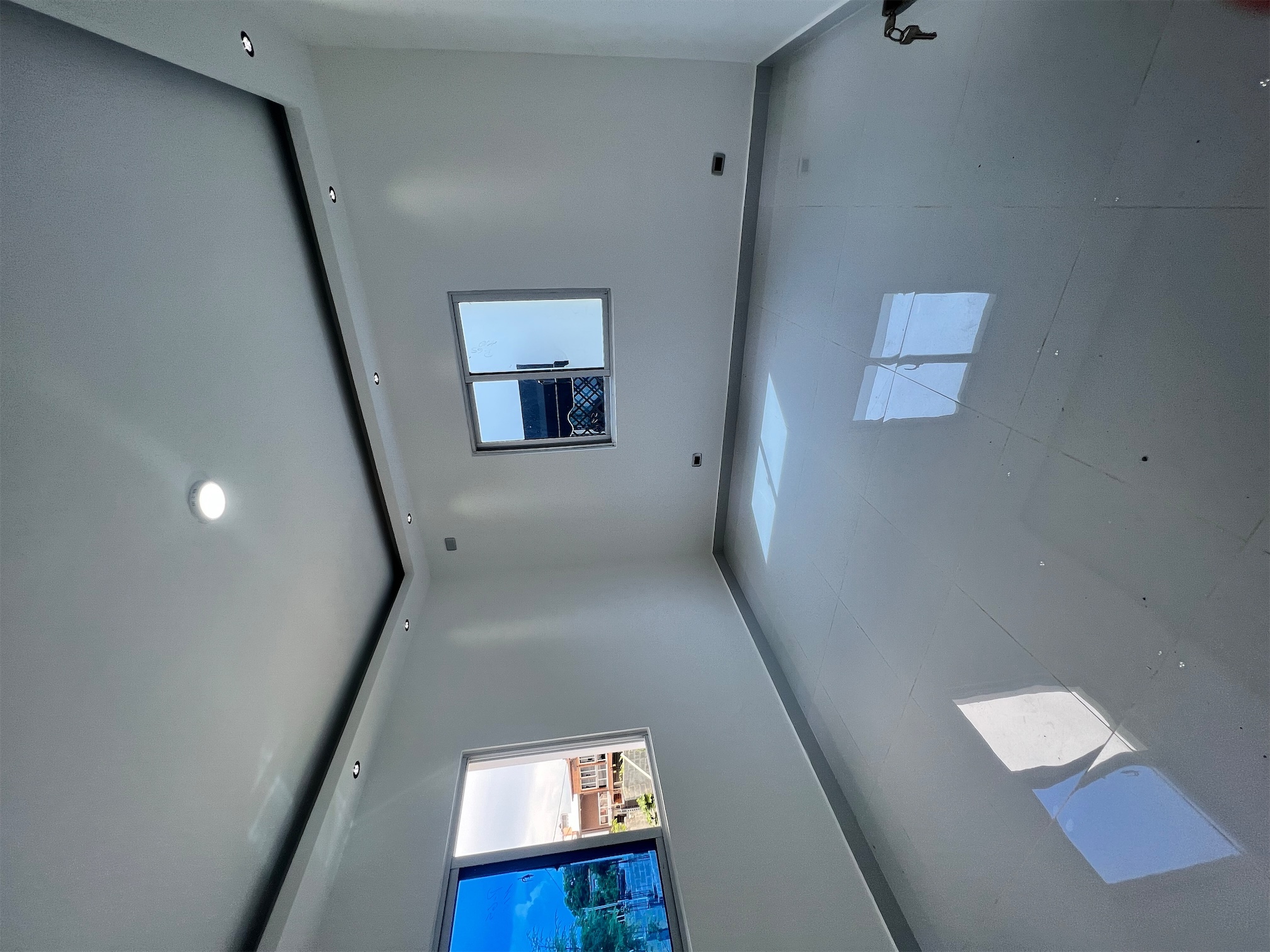casas - Venta de casa con piscina en la autopista de san Isidro brisa oriental  2