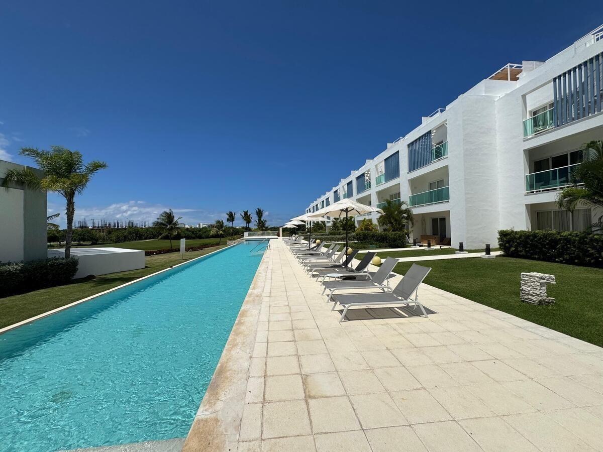 apartamentos - Se vende Apartamento amueblado de 2 habitaciones en Cana Bay Punta Cana