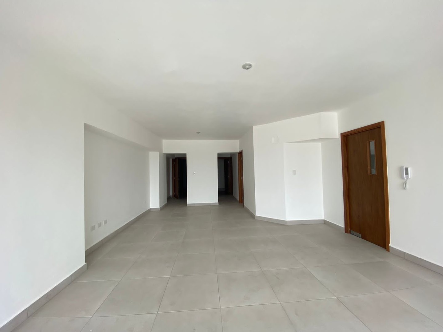 apartamentos - Apartamento en Evaristo Morales de 3 habitaciones 2