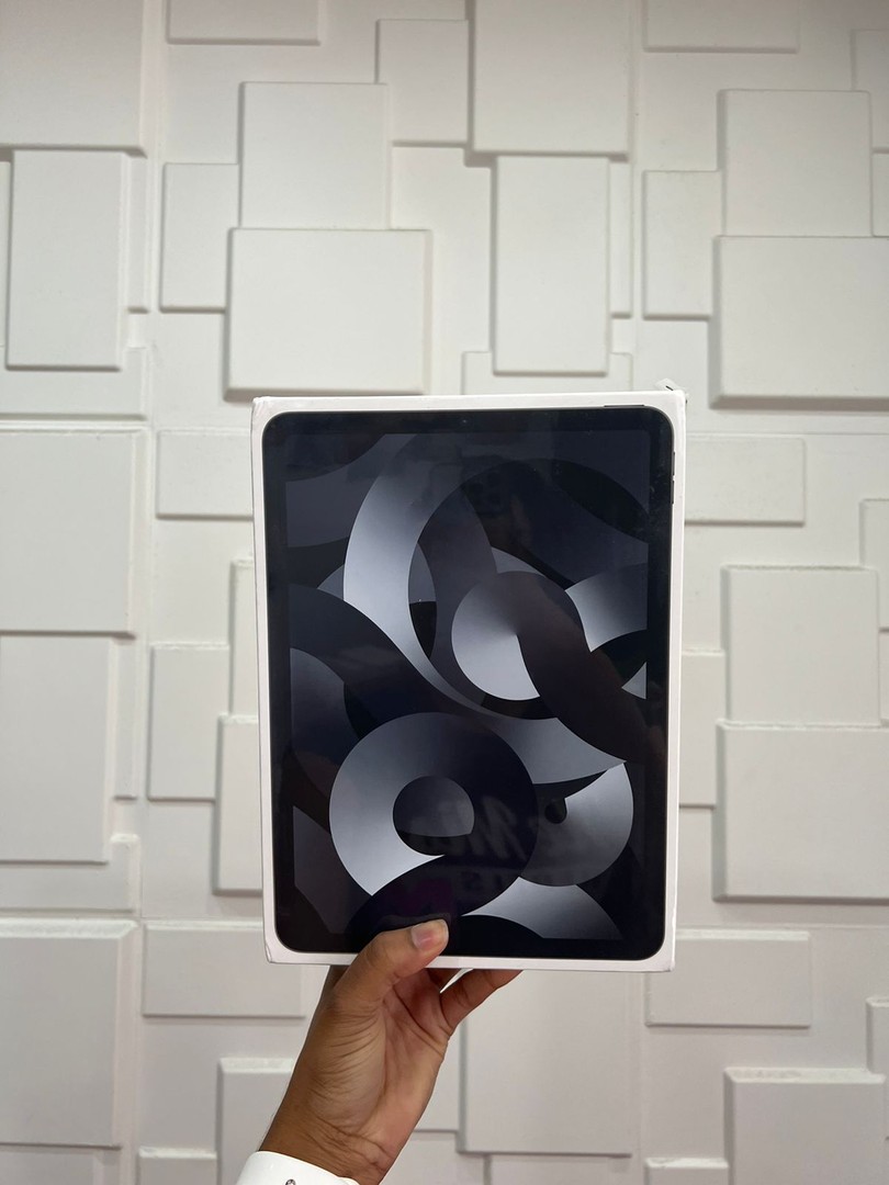 celulares y tabletas - iPad Air Chip M1 2022 64gb LTE No CLEAN