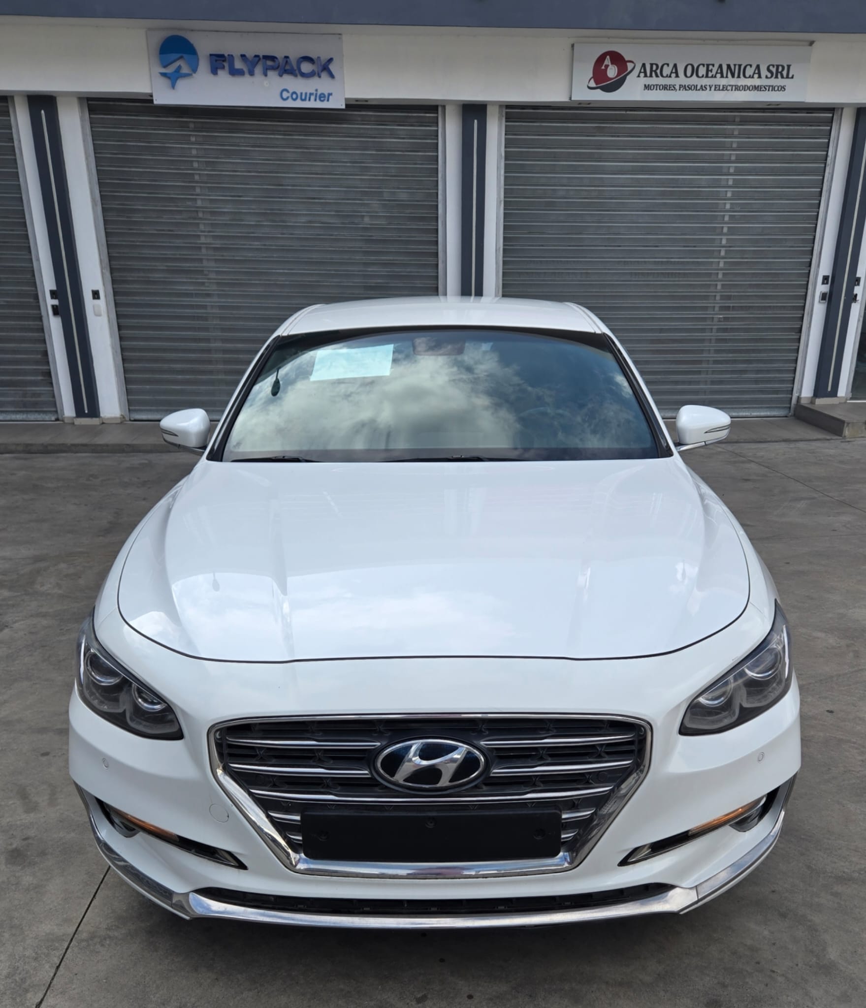 carros - HYUNDAI GRANDEUR 2018 BLANCO 1