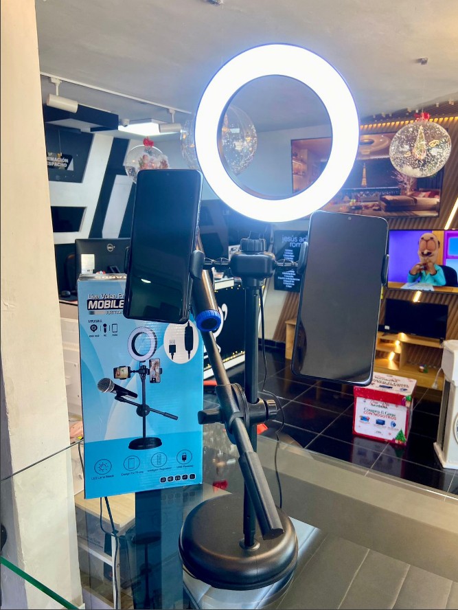accesorios para electronica - Stand para móvil y Micrófono Profesional 2