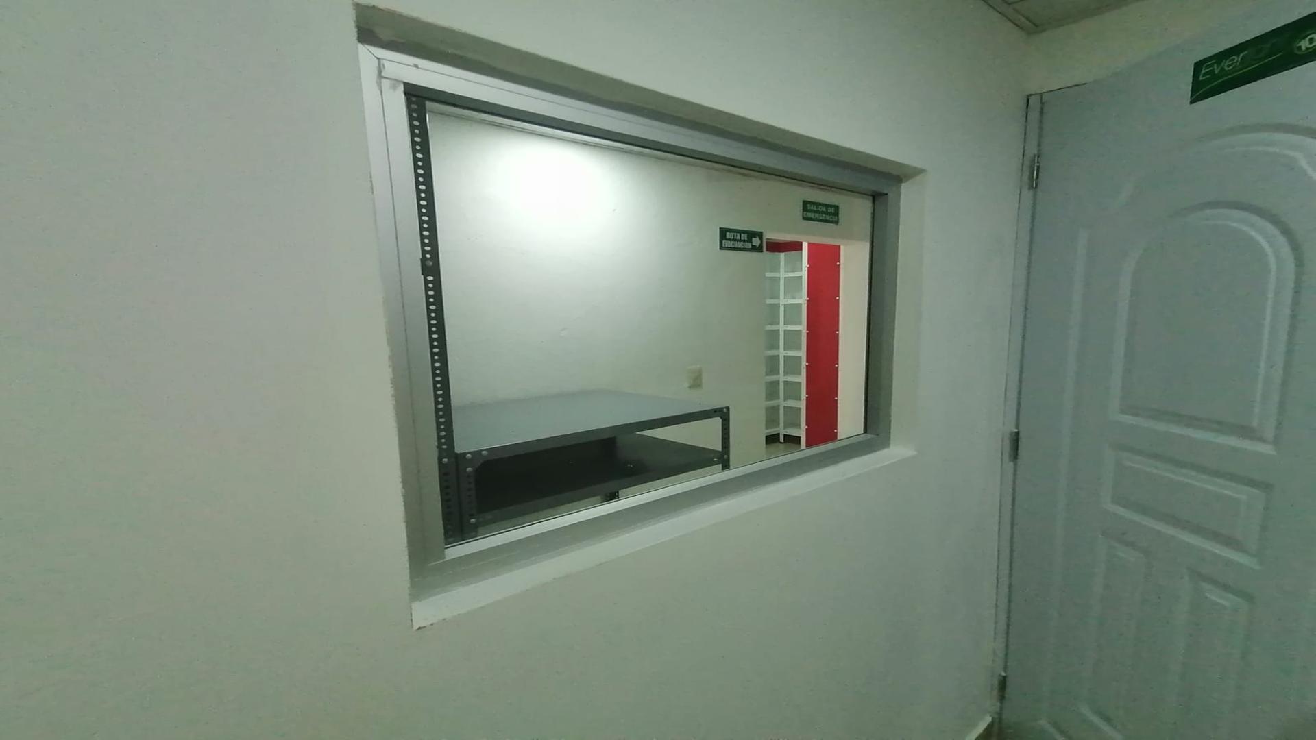 oficinas y locales comerciales - Vendo local 503 metros 5