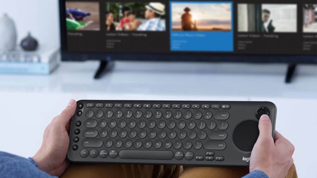 computadoras y laptops - TECLADO LOGITECH K600 PARA SMART TV, CON TOUCHPAD INTEGRADO, VERSION ESPAÑOL. 1