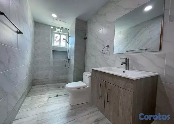 apartamentos - vendo en el millón dos habitaciones 2.5 baños dos parqueos lineales servicio 5