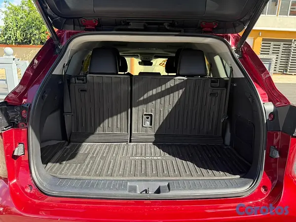 jeepetas y camionetas - Toyota highlander XLE  2020 2