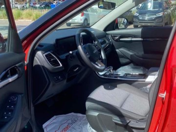 jeepetas y camionetas - Kia seltos lx 2024 7