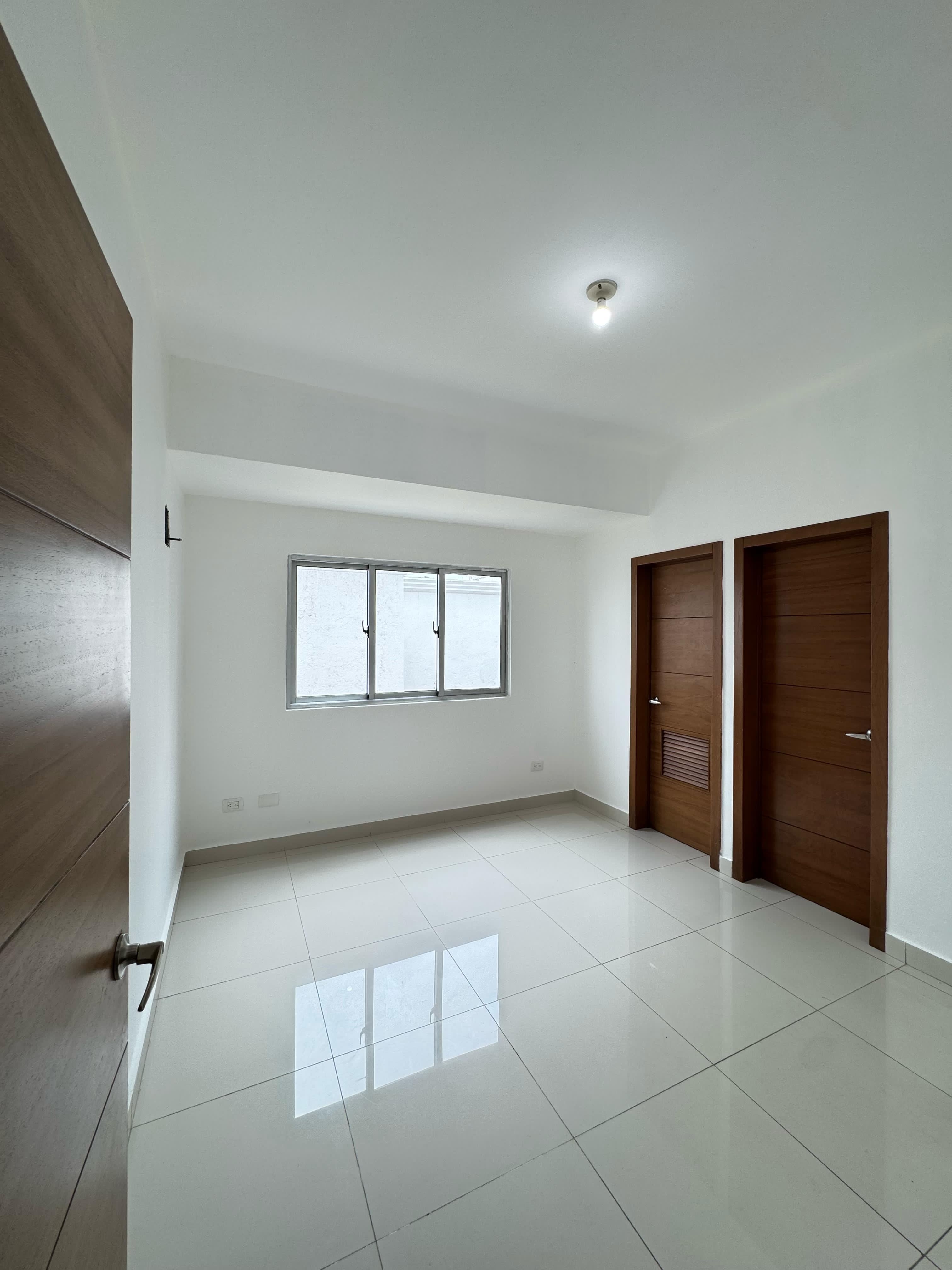 apartamentos - APARTAMENTO EN ALQUILER RENACIMIENTO   CARACTERIST 6
