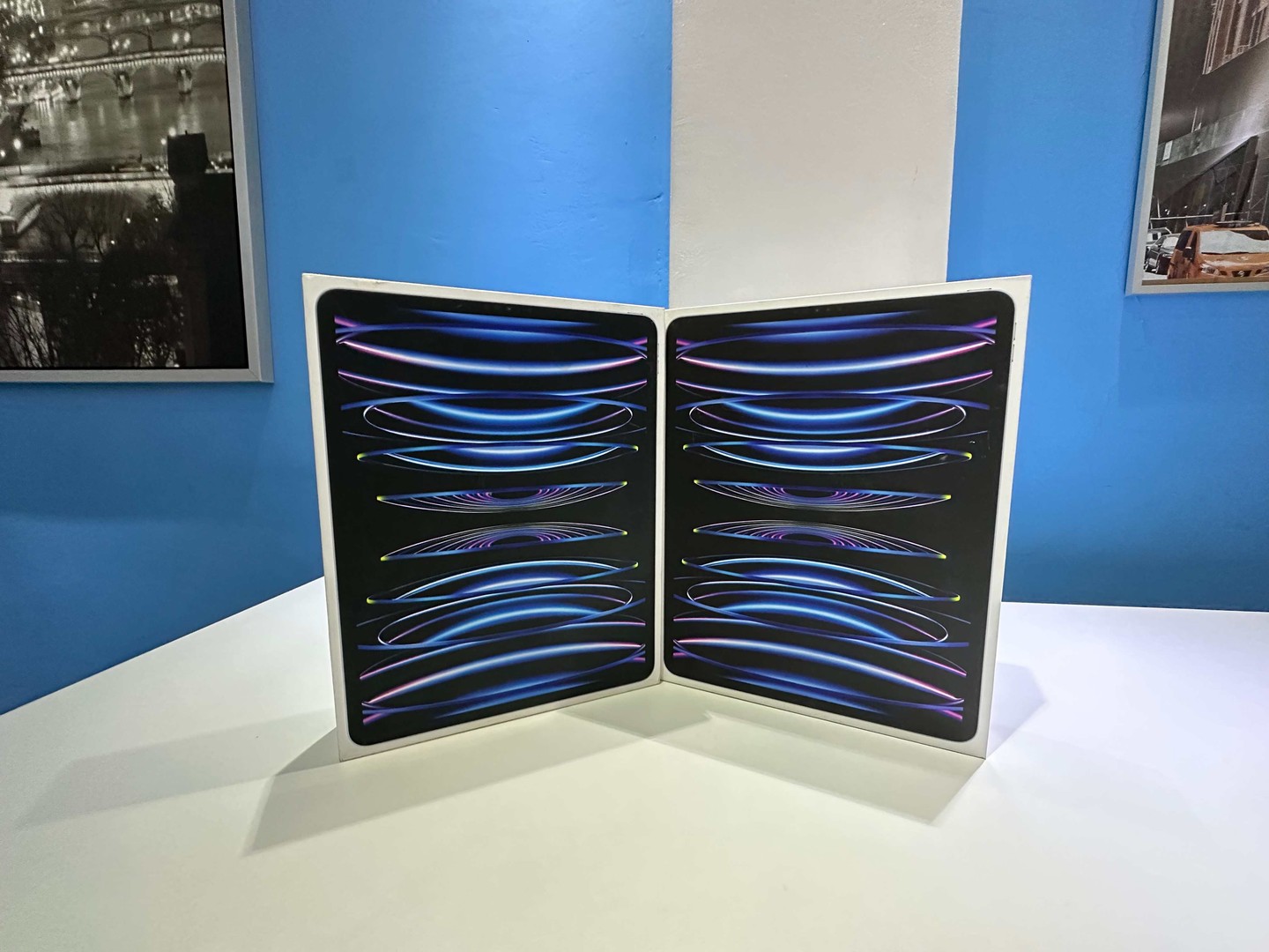 celulares y tabletas - iPad Pro 12.9 inch (6th Gen) 512GB M2 Apple Chip/ Nueva Sellada $ 62,500 NEG