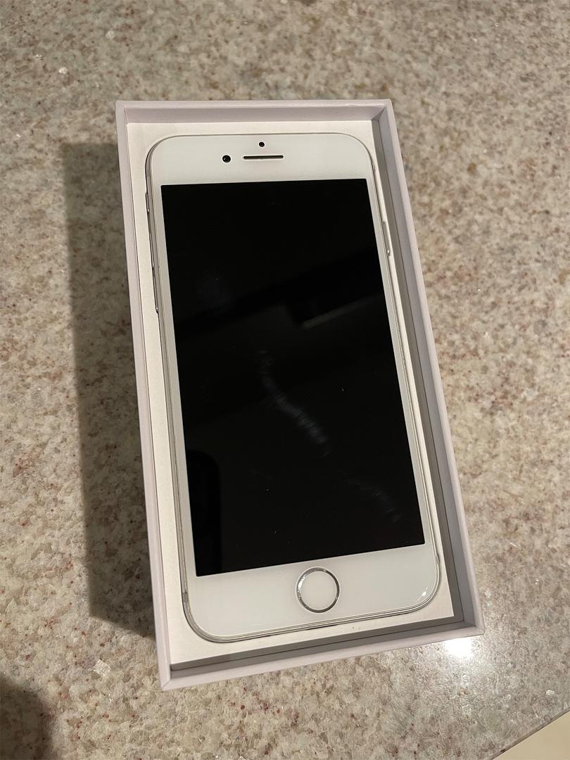 celulares y tabletas - iPhone 8 256Gb desbloqueado de fábrica 3