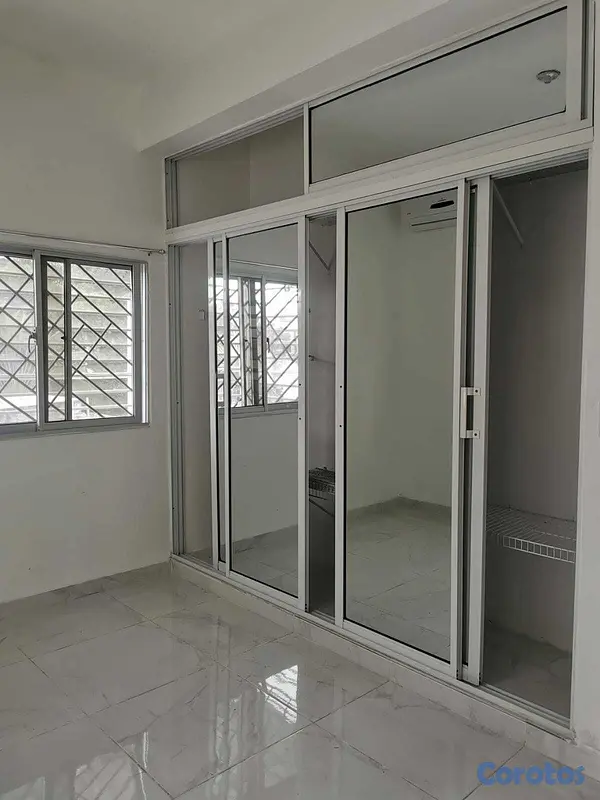 apartamentos - *Vendo amplio apto. Clásico en Gazcue* Entre Indep 6
