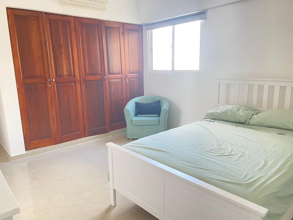 apartamentos - Se vende apartamento en Naco