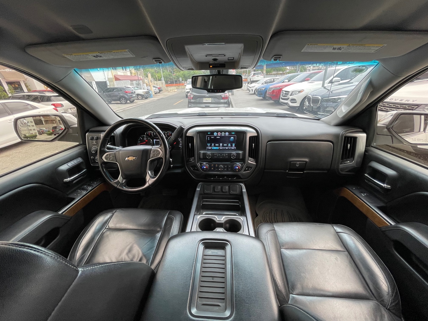 jeepetas y camionetas - Chevrolet Silverado LTZ 2016 7