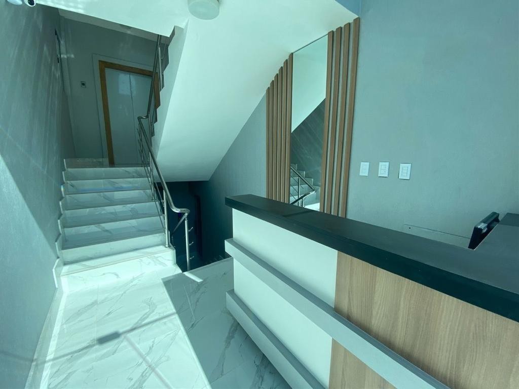 apartamentos - Rento apartamento en URB REAL    
145 mts neto 
3Hab
USD $1300 3