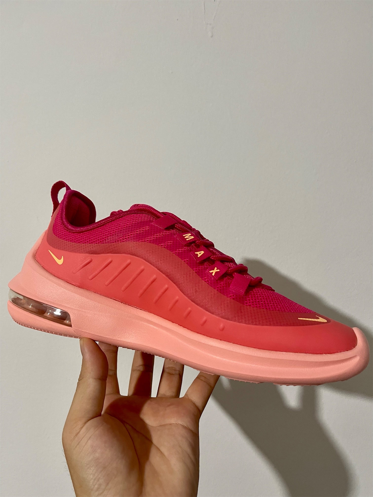 zapatos para mujer - Tenis Nike Air Max size 8 y 8.5 de mujer 