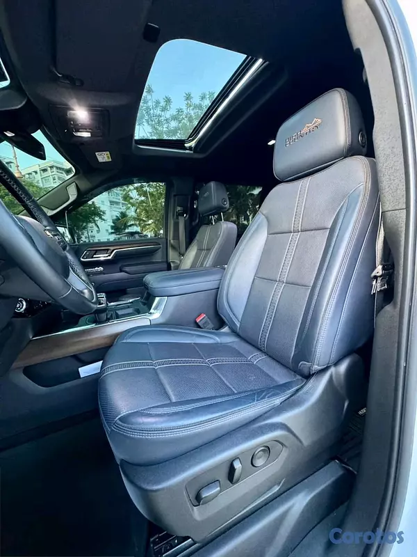 jeepetas y camionetas - chevolet silverado high country 2024 4
