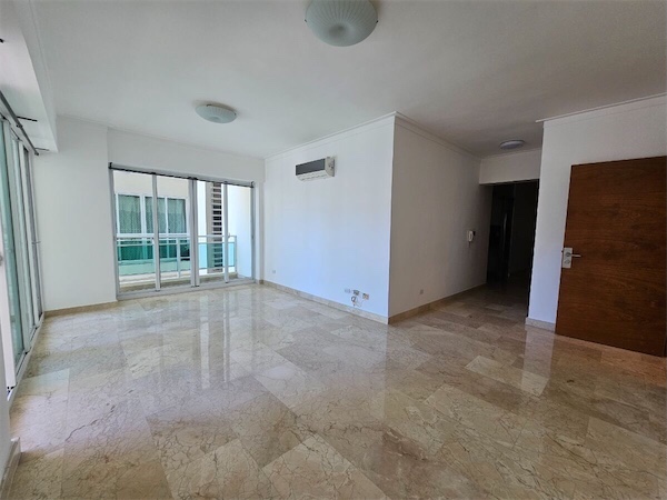 apartamentos - Alquiler de apartamento amplio vacío con Aire A en Naco 