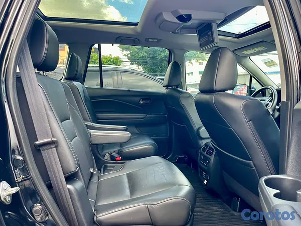 jeepetas y camionetas - HONDA PILOT ELITE 2019 6