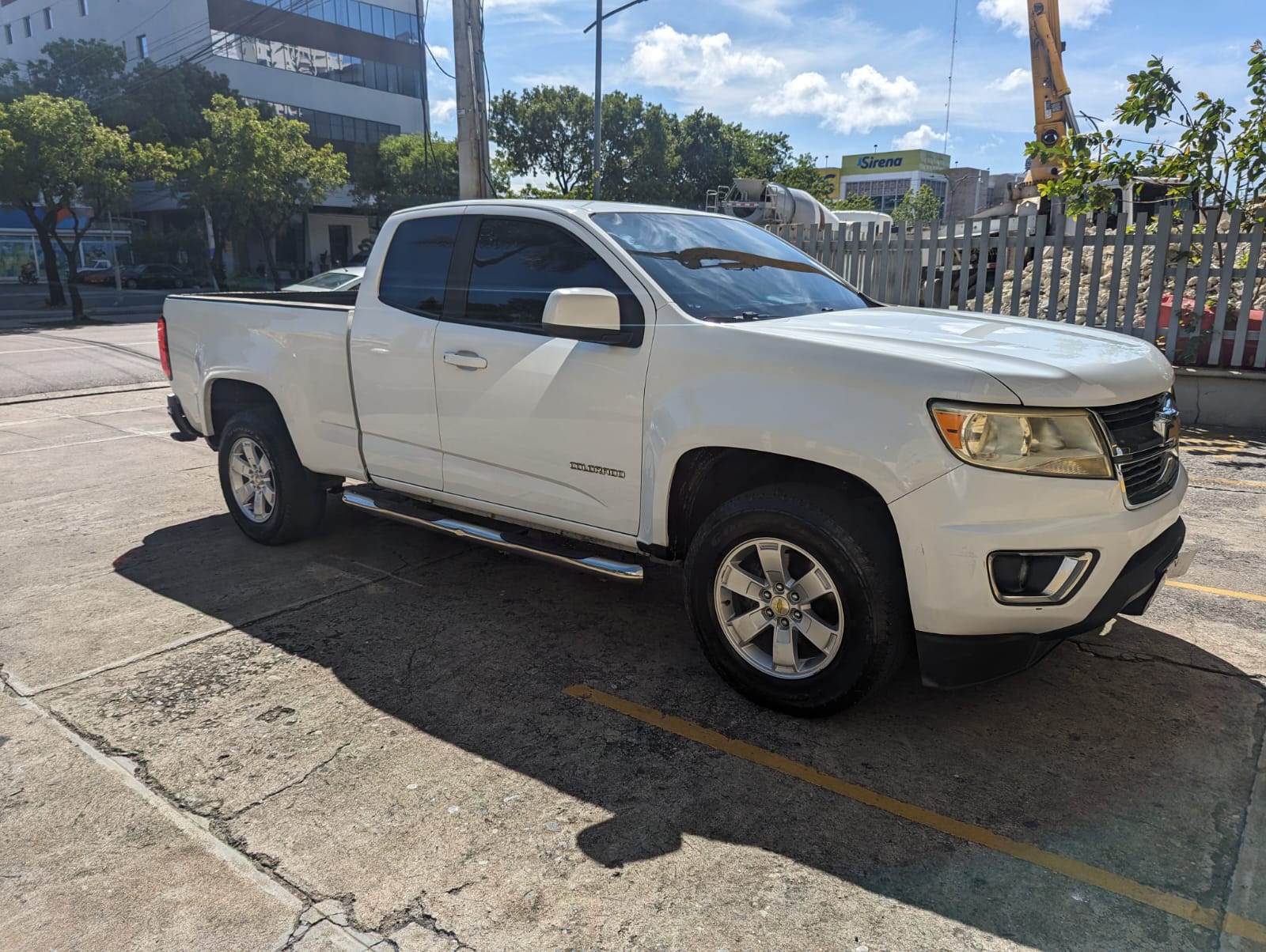 jeepetas y camionetas - CHEVROLET COLORADO 2017 4