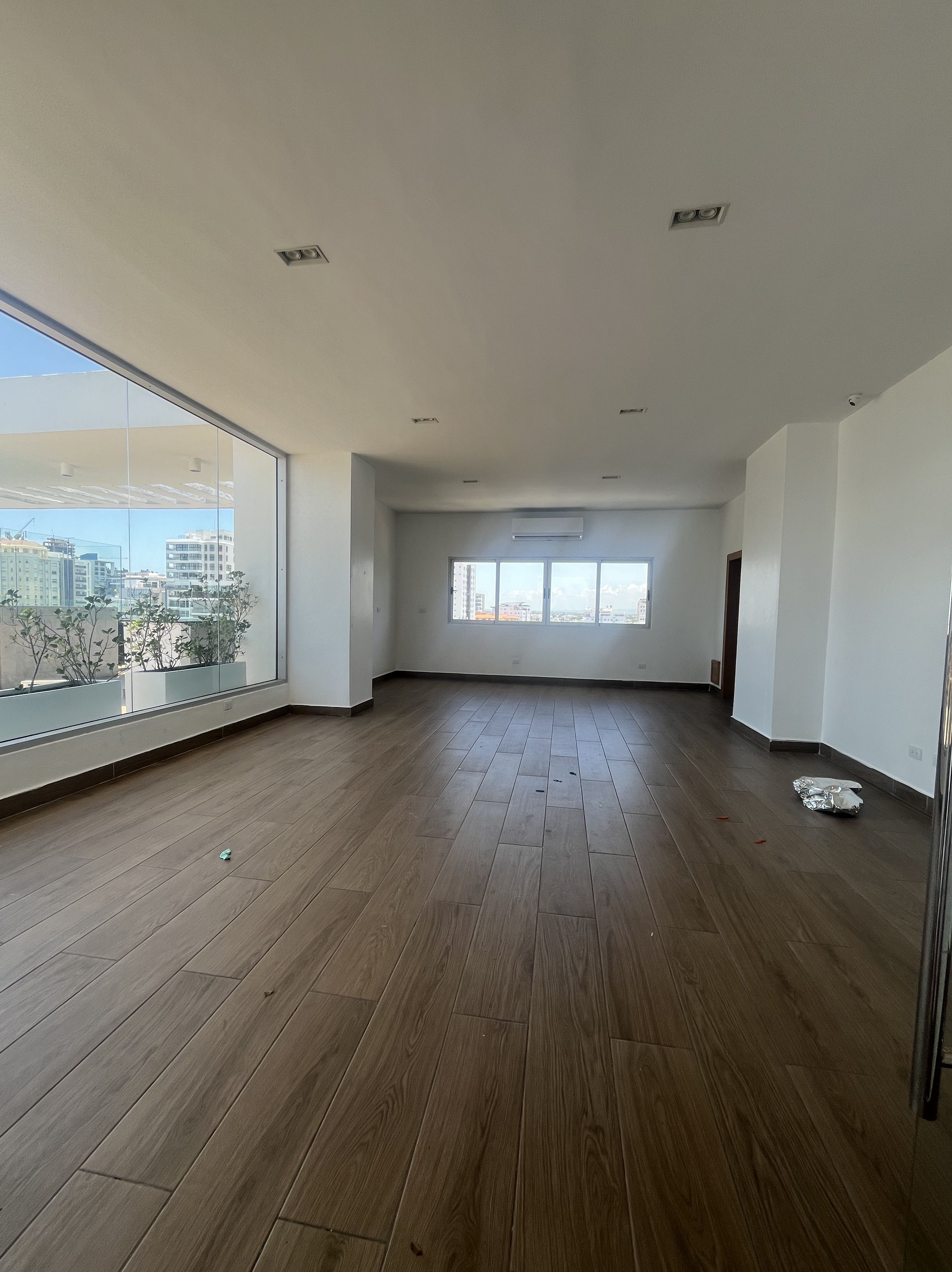 apartamentos - Apartamento en venta amoblado para inversionista en Ens Paraiso 0