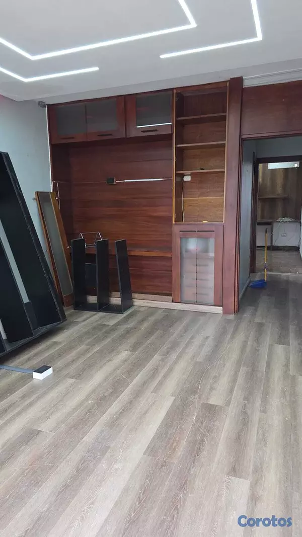 oficinas y locales comerciales - 100 MTS OFICINA EN LA ROMULO EXCELENTE DISTRIBUCIÓN Y UBICACIÓN OPORTUNIDAD  4