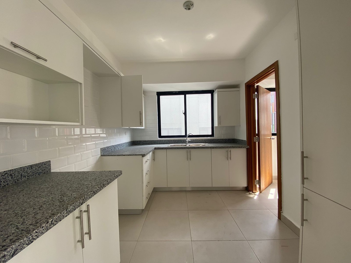 apartamentos - Apartamento en Evaristo Morales de 3 habitaciones 3