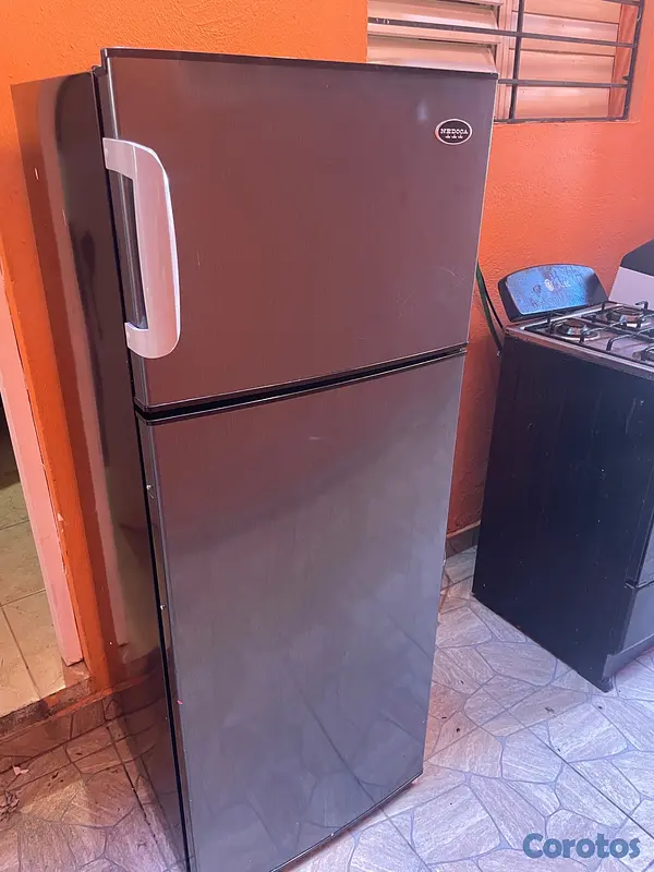 electrodomesticos - Nevera Nedoca 8 pies económica 3