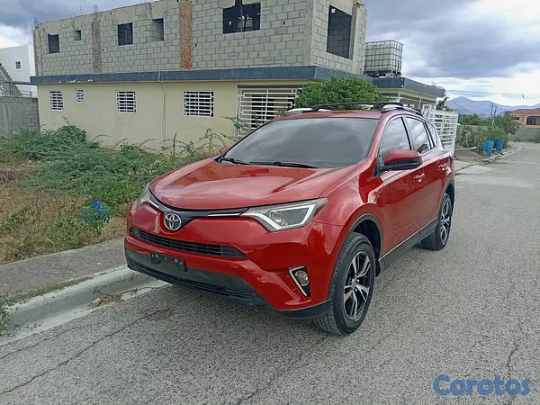 jeepetas y camionetas - Toyota Rav4 2016 3