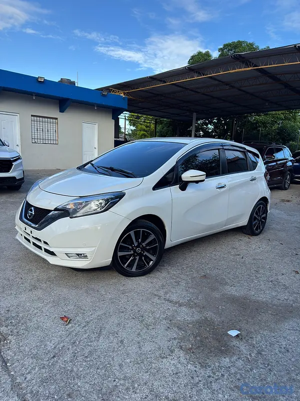 carros - Nissan Note 2018  2