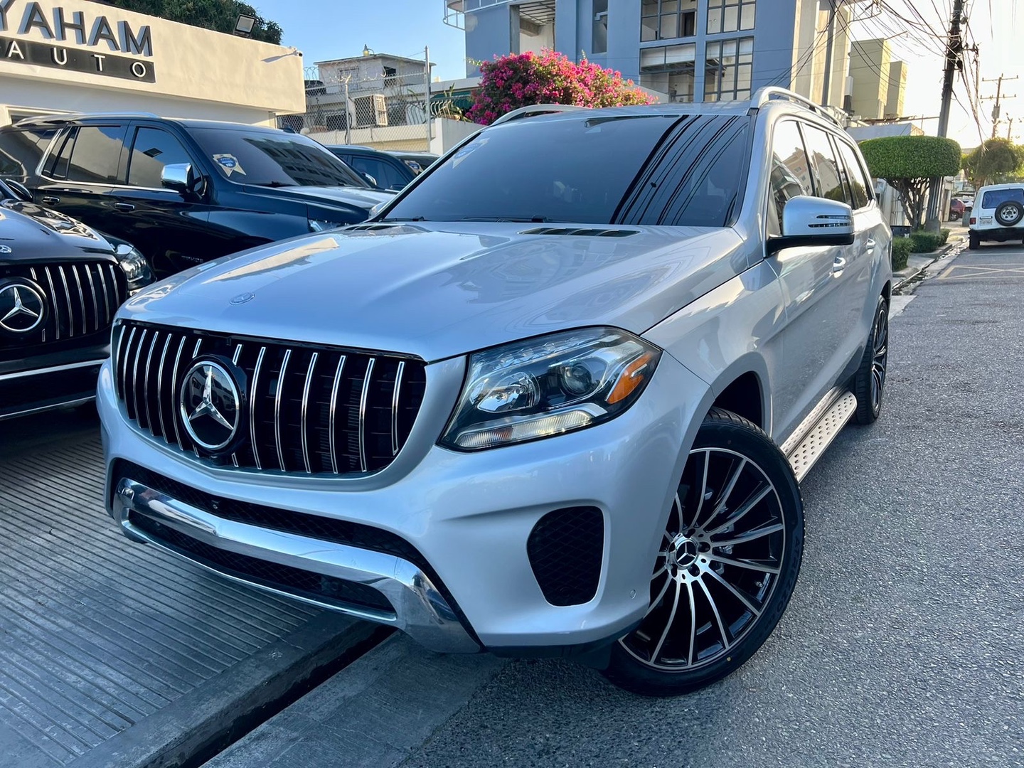 jeepetas y camionetas - Mercedes-Benz GLS 450 4Matic 2017