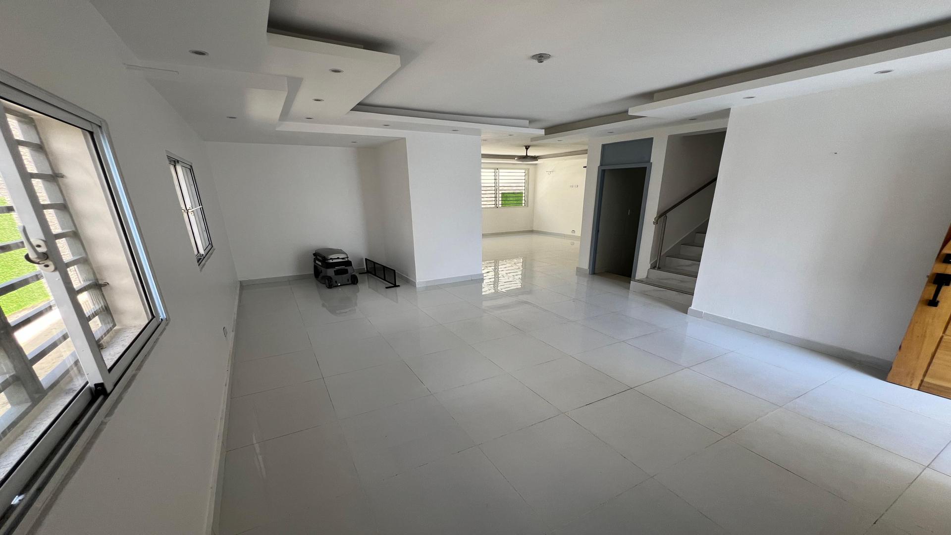casas - Casa de 2 niveles en venta en Proyecto Cerrado, Altos De Arroyo Hondo lll 4
