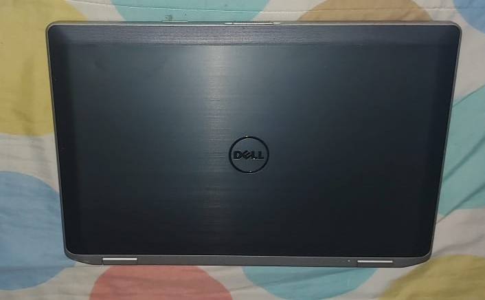 computadoras y laptops - Dell Latitude E6530 i7 3ra GEN /8GB RAM/ 256 SSD