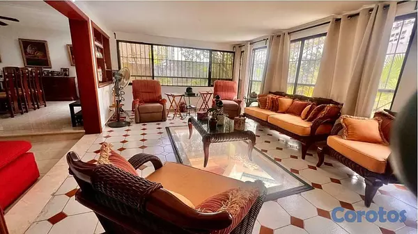 casas - Casa en venta en Los cacicazgos 3