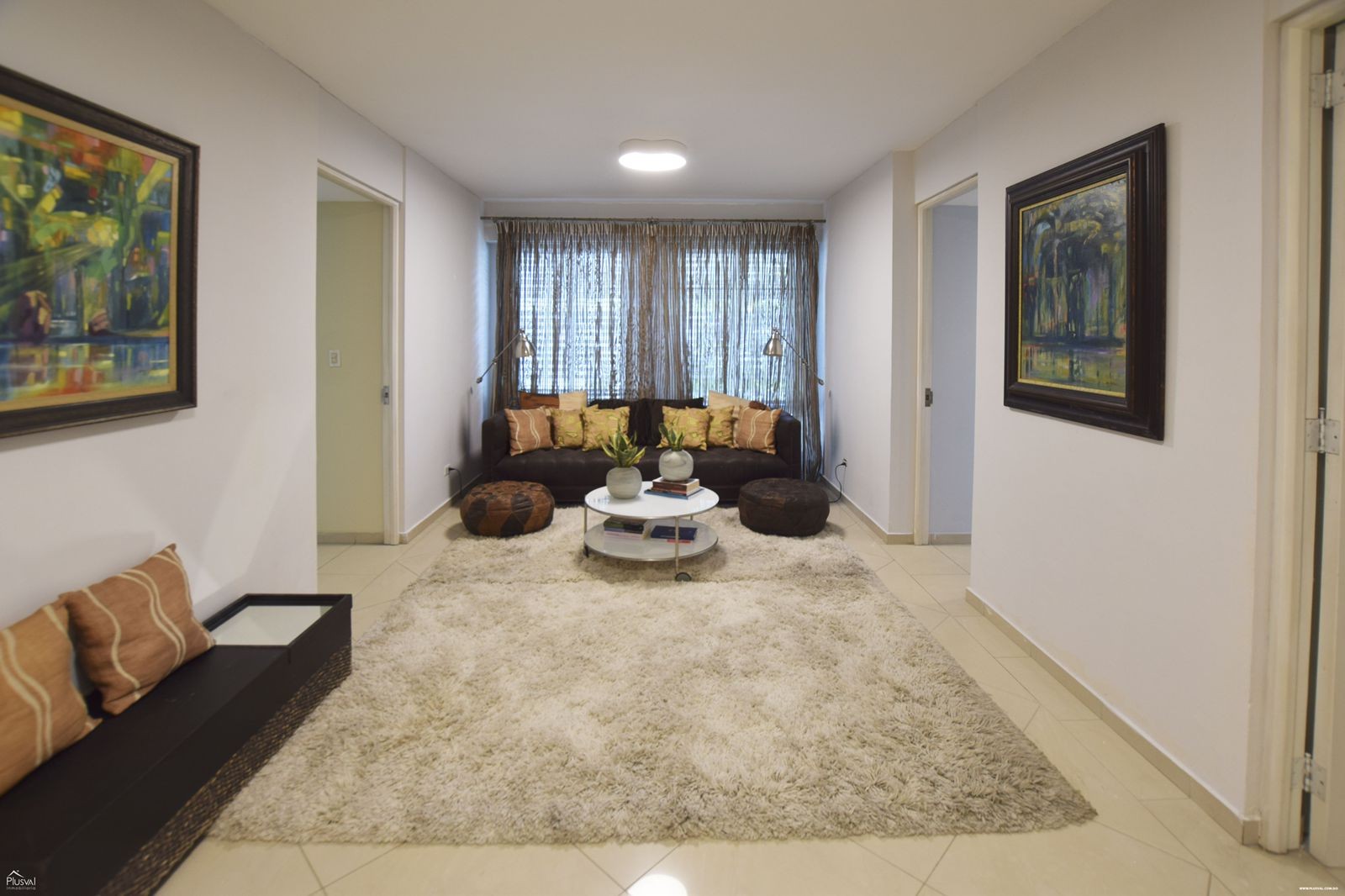 apartamentos - SE ALQUILA 
Apartamento en La Esperilla de 227 Mts 
Segundo nivel  5