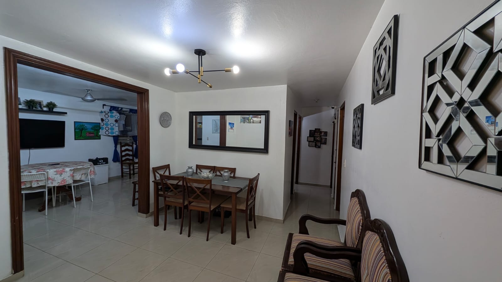 casas - 🟨Casa en Venta en San Geronimo 3 niveles 7