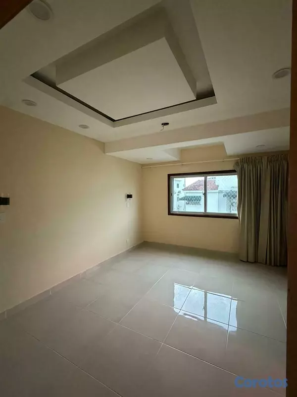 apartamentos - APARTAMENTO EN SECTOR EL MILLÓN 8