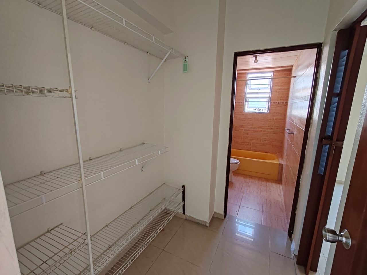 apartamentos - hermoso apartamento en una zona céntrica y tranquila en el renacimiento  6