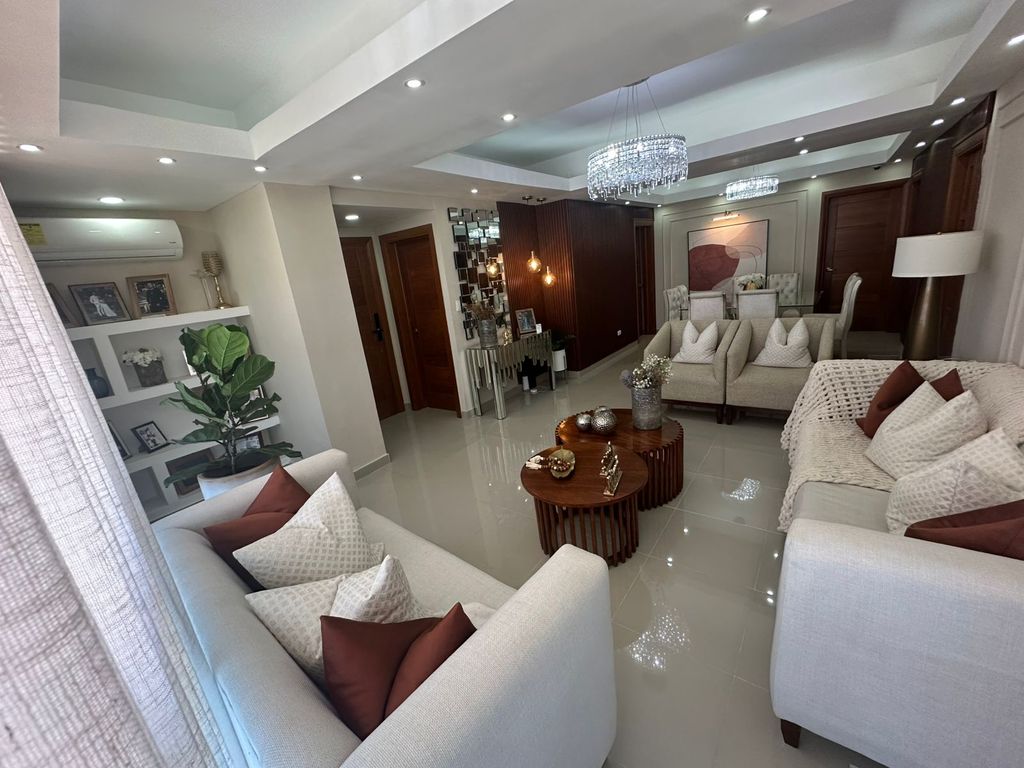 apartamentos - Apto en Alquiler Amueblado en Mirador Norte 8