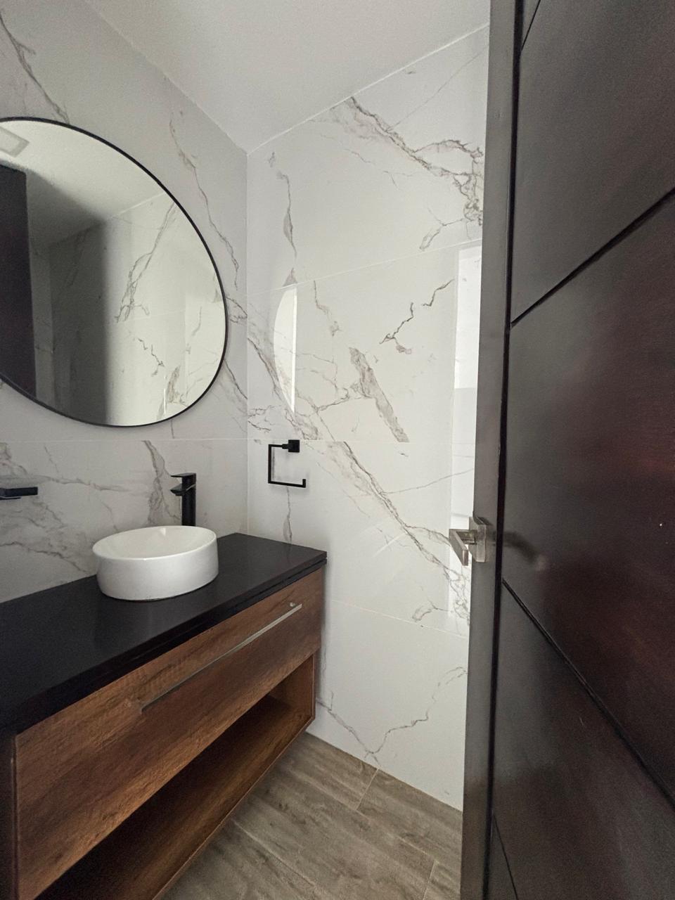 apartamentos - Alquiler de Apartamento en Bella Vista con Línea Blanca 1