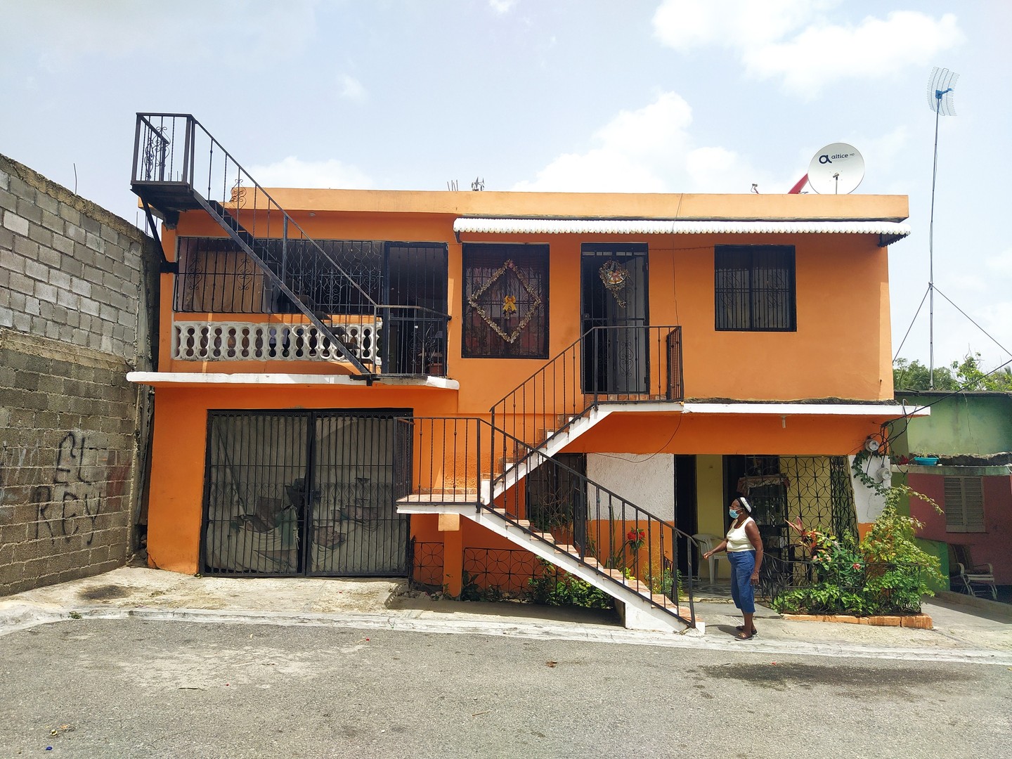 casas - Se vende Casa Zona Tranquila en Haina 