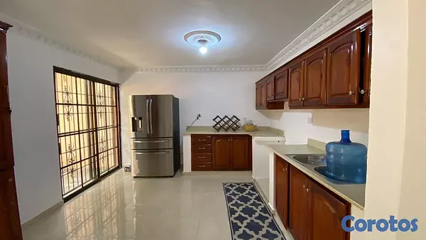 casas - Venta de casa en la autopista de san isidro prado oriental Santo Domingo  5