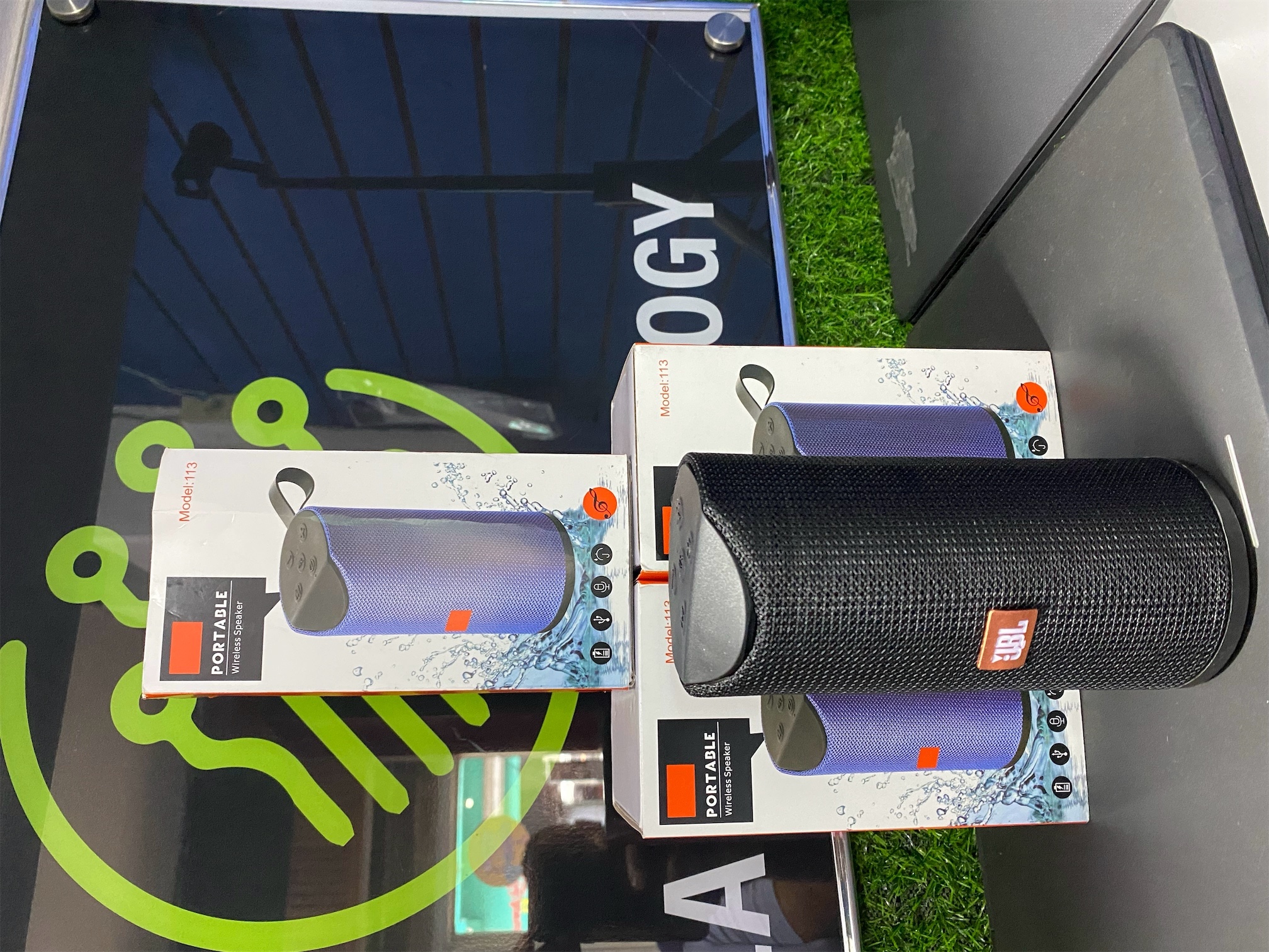 camaras y audio - bocina bluetooth pequeña  5
