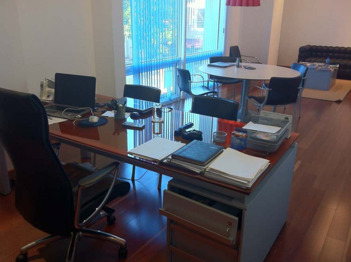 oficinas y locales comerciales - Malecon oficina de 358m2 8 parqueos ascensor 3