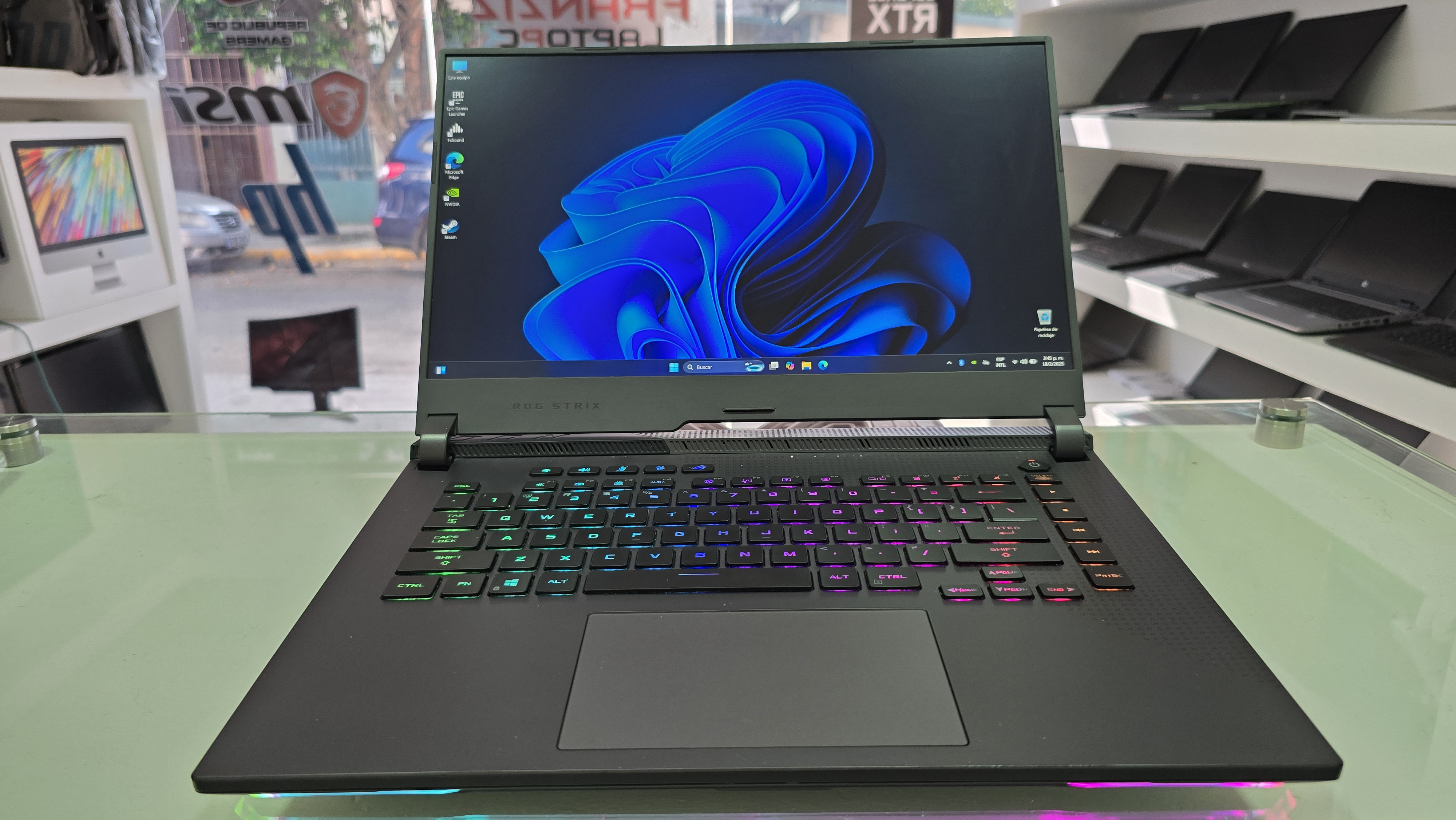 computadoras y laptops - Asus Strix 15 Ryzen 9 Ram 32gb ddr4 Disco 1000gb SSD NVIDEA Rtx 3070 8gb  0