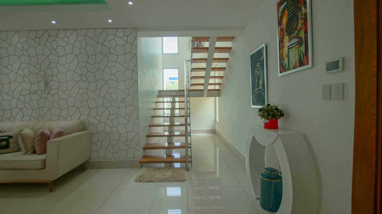 casas - Hermosa Casa con Diseño Moderno en Proyecto Privado, Santiago 4