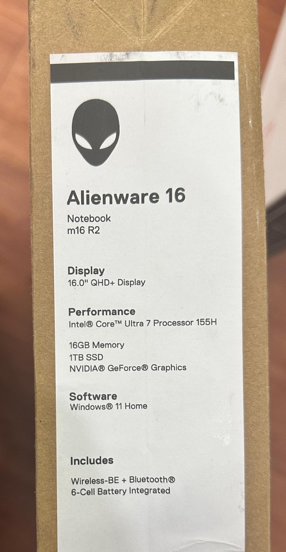 computadoras y laptops - ALIENWARE M16 R2 / 1TB SSD / 16GB / RTX4060 / 16-INCH / INTEL CORE ULTRA 7 2